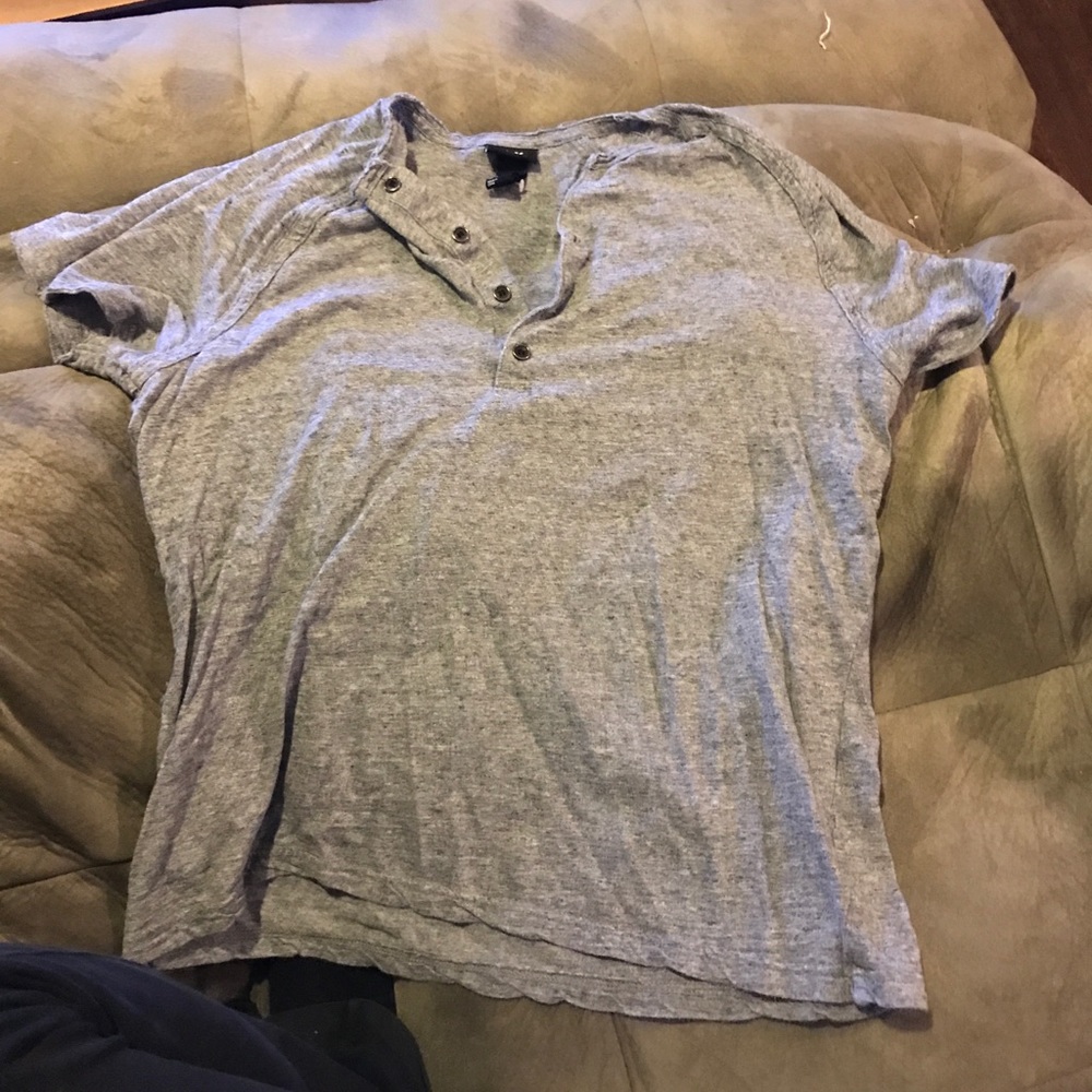 Blue-Gray Button V-neck Short Sleeve Men’s T-shirt